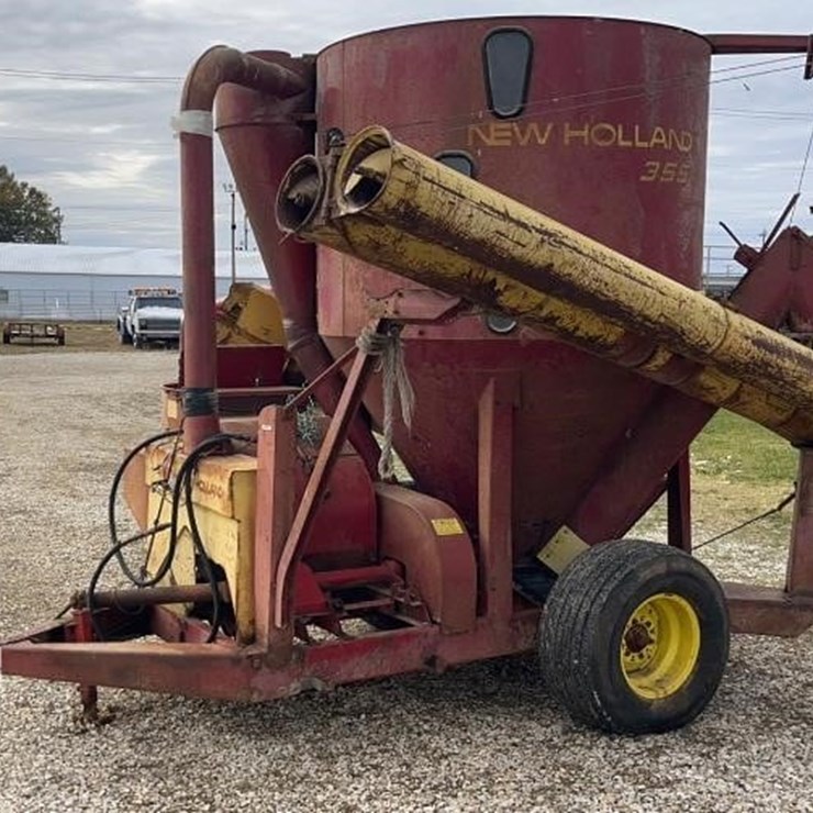 NEW HOLLAND 355