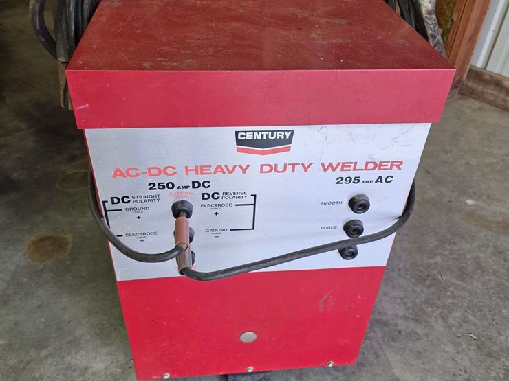 century-ac-dc-hd-stick-welder,-used-very-little,-working-order-image-1