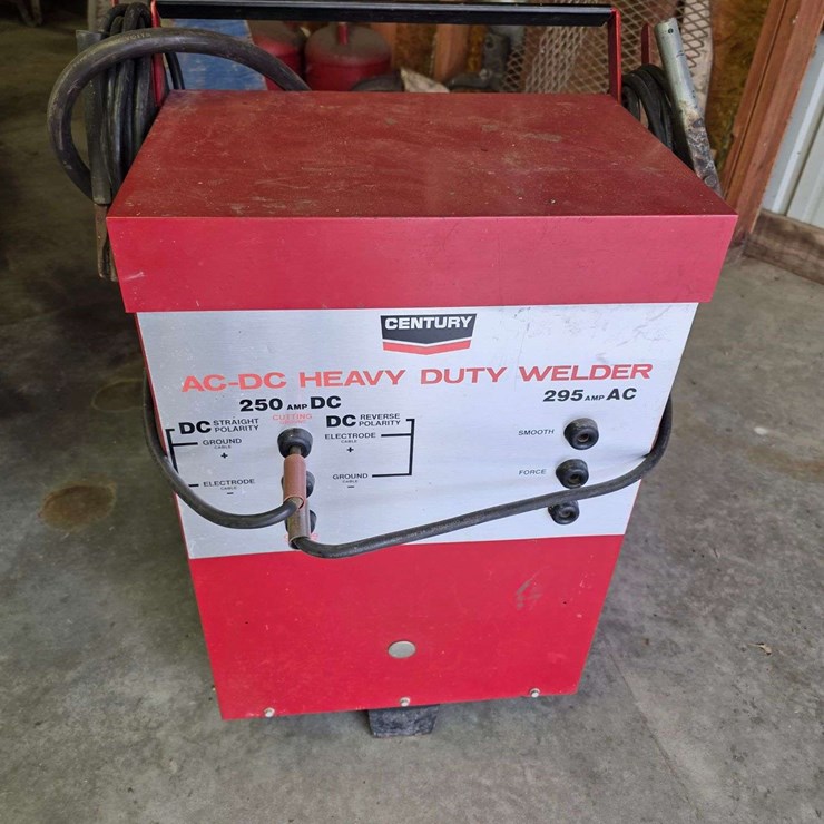 Century AC-DC HD Stick Welder, Used Very Little, Working Order