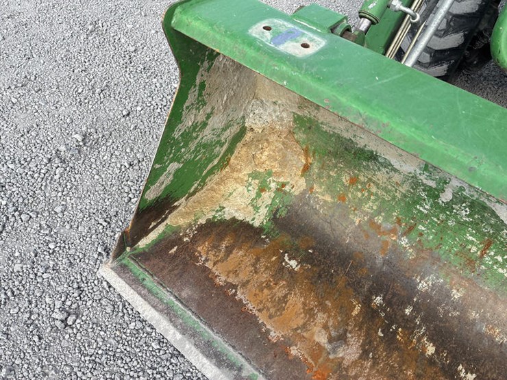 john-deere-1025r-image-11