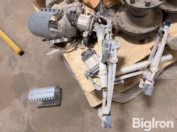 pivot-parts-image-17