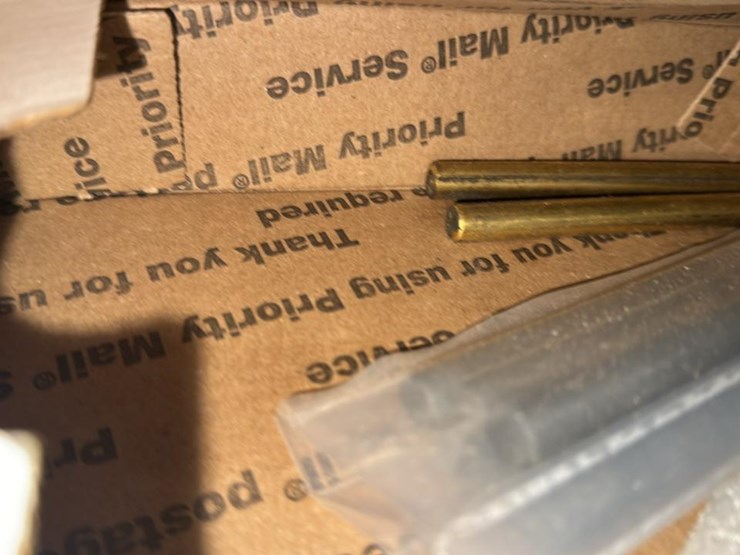 #135-•-metal-cabinet-with-headsaw-parts-image-9