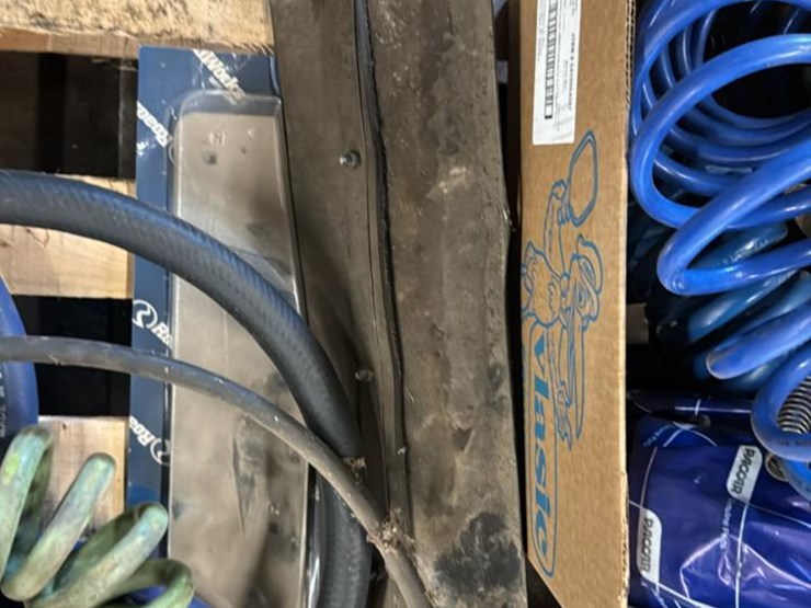 #195-•-skid-of-hoses*-image-7