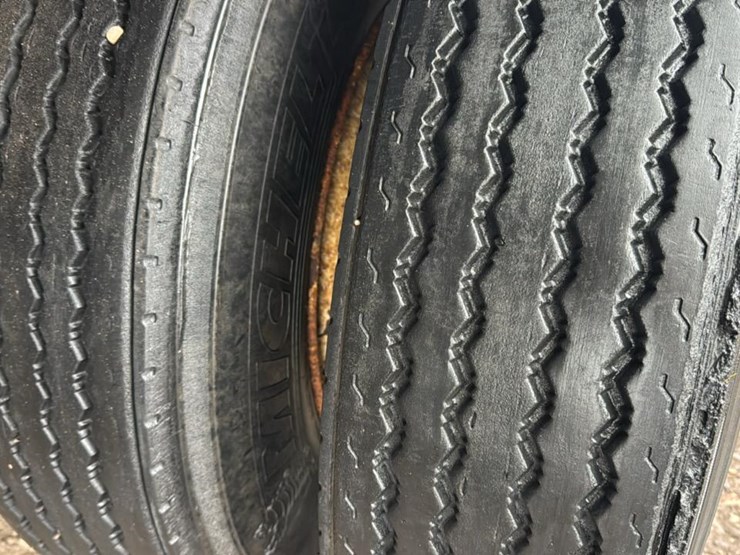 #123-•-chip-trailer-image-15