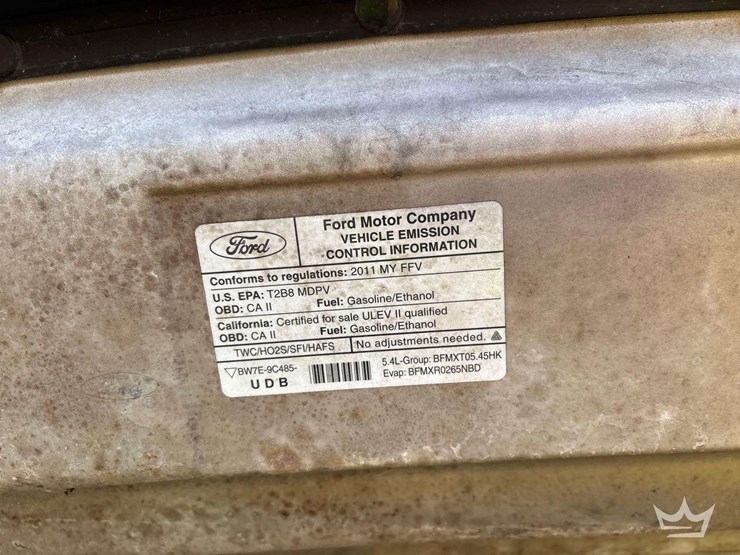 2011-ford-cargo-image-9