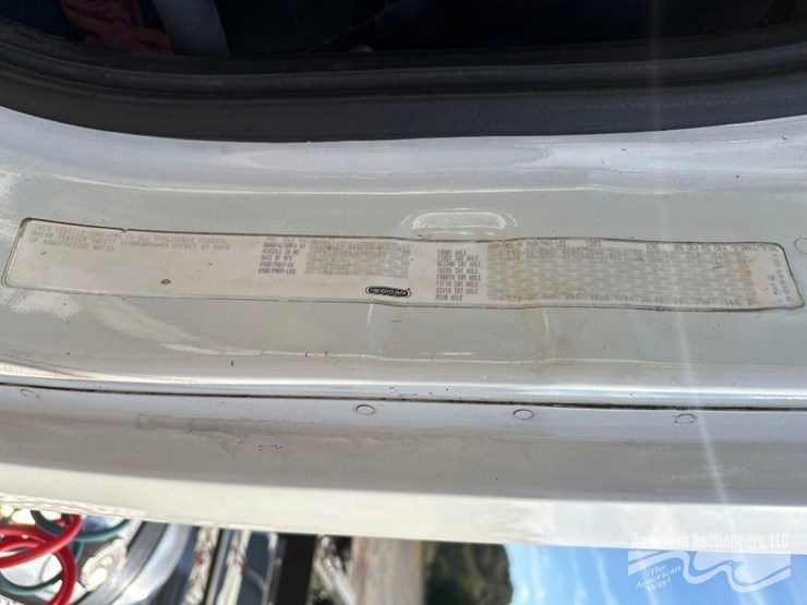 2016-freightliner-cascadia-125-image-18