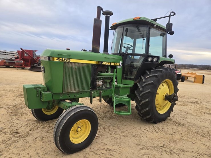 john-deere-4455-image-1
