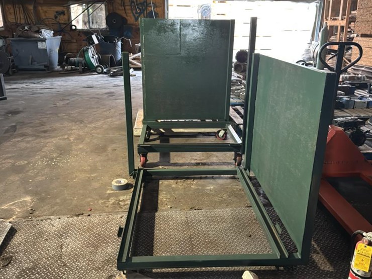 #149-•-stacking-racks-image-2