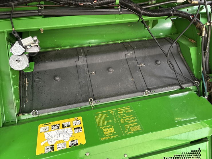 john-deere-2000-image-48