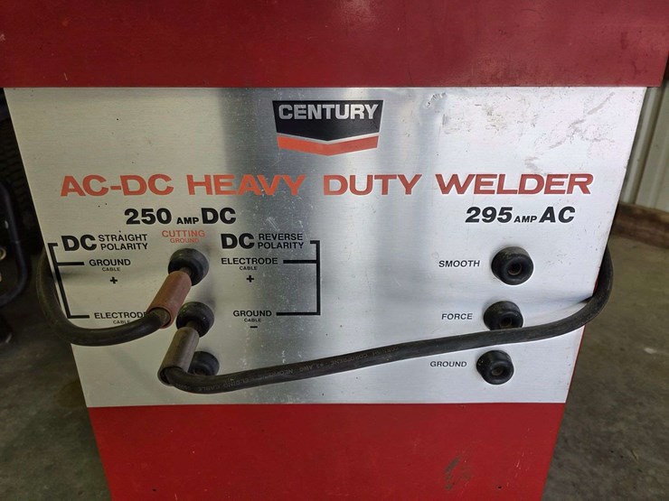 century-ac-dc-hd-stick-welder,-used-very-little,-working-order-image-4