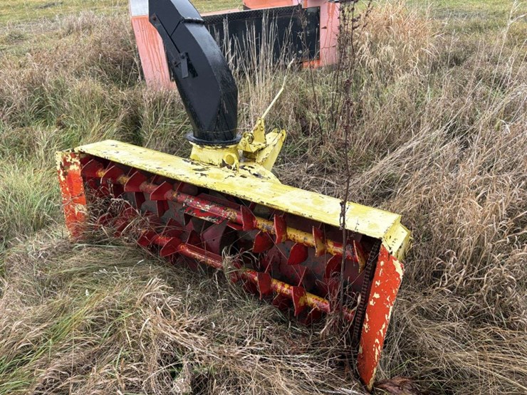 lorenz-6’-snowblower,-540-pto,(missing-1/2-shaft),-manual-turn-spout-image-2