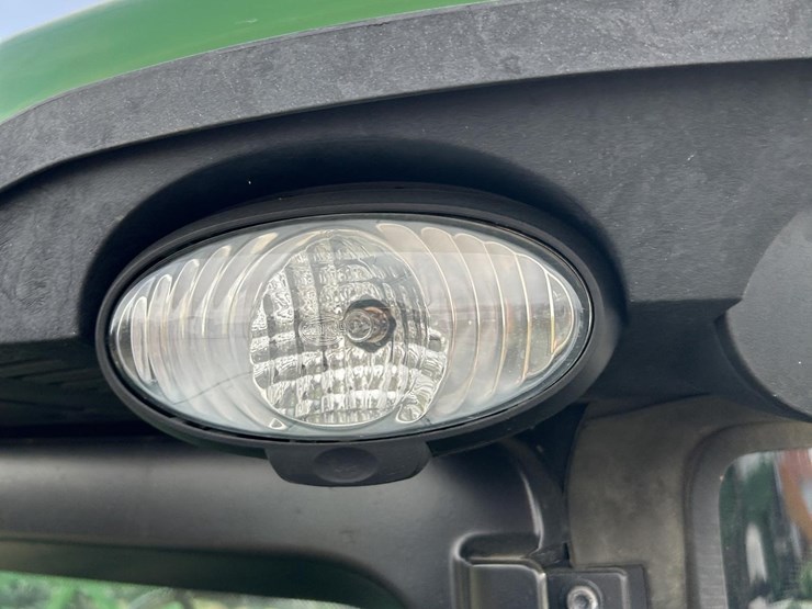 2017-john-deere-r4038-image-61