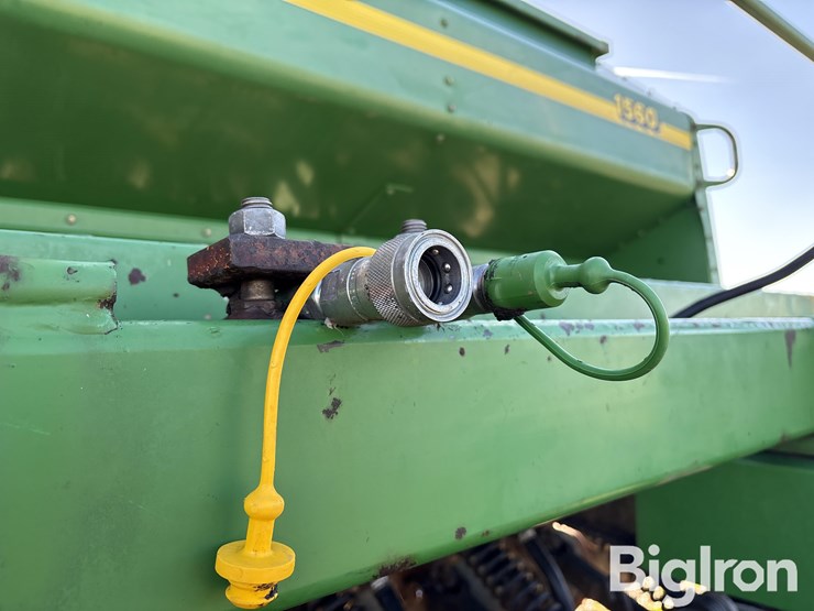 john-deere-1560-image-20