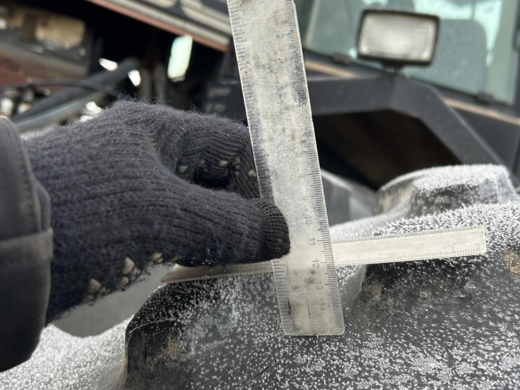 1985-versatile-856-image-14