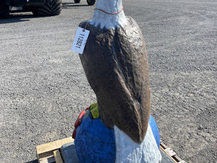 #112824-•-case-eagle-image-3