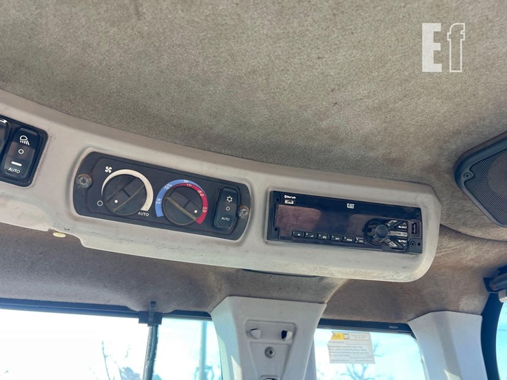 caterpillar-930m-image-33