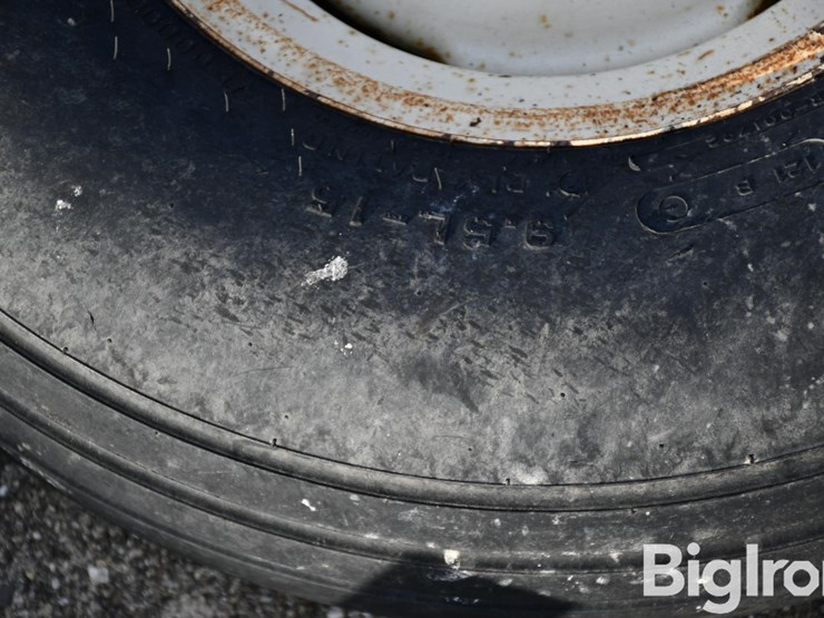 firestone-9.5l-15-tire-on-6-bolt-rim-image-11