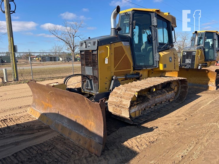 2015-deere-550k-lgp-image-8