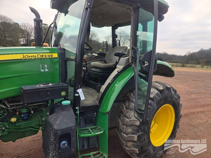 john-deere-5085m-image-17
