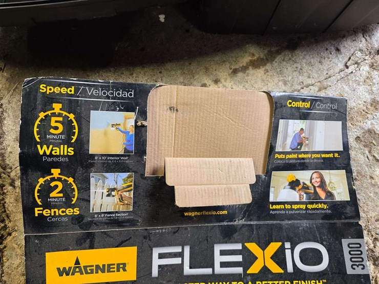 wagner-flexio-3000-electric-paint-sprayer,-used-very-little-image-6