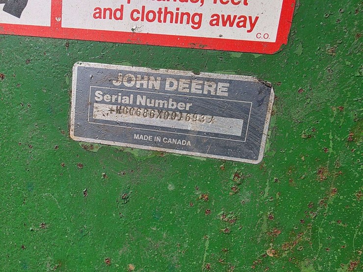 john-deere-686-image-5