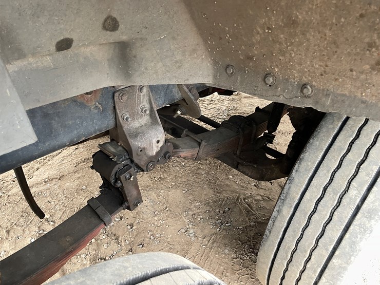 #1130-•-2005-international-5500i-6x4-dump-truck-(has-mn-title)-image-18