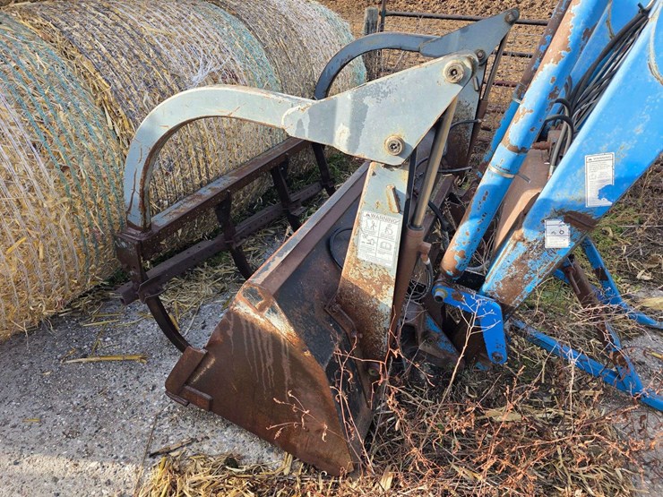 new-holland-72la-image-8