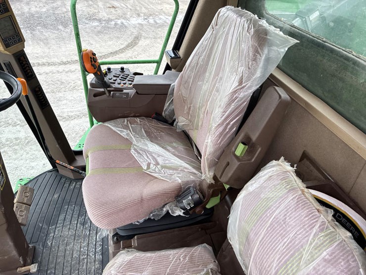 john-deere-9560-image-92