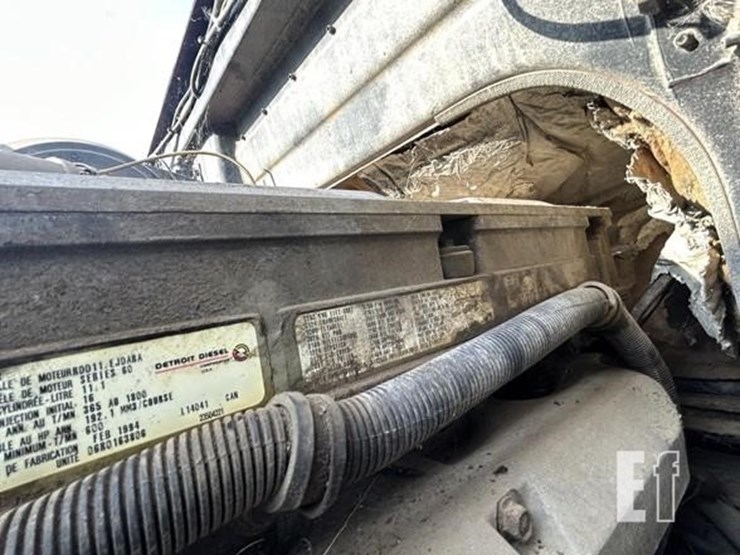 white/gmc-wg64t-image-47