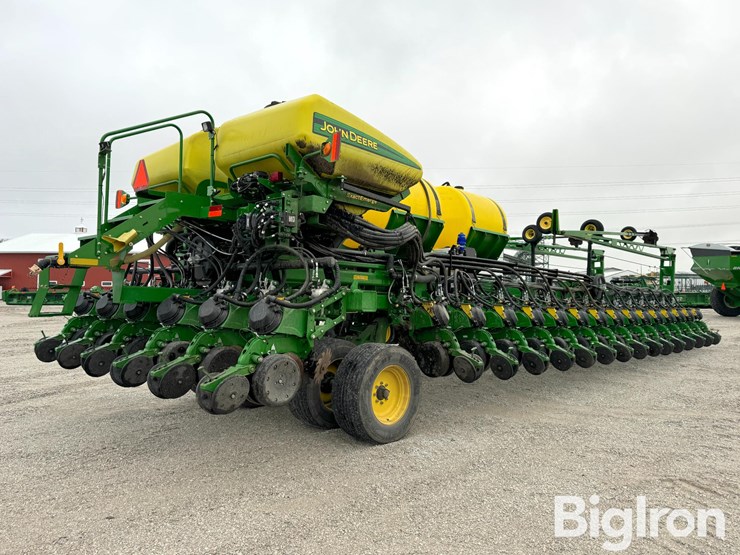 john-deere-db90-image-5