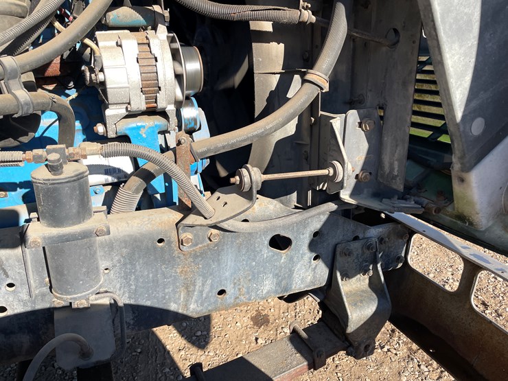 international-4700-image-34