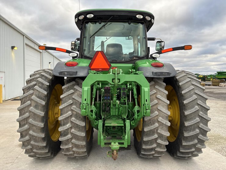 john-deere-8335r-image-7