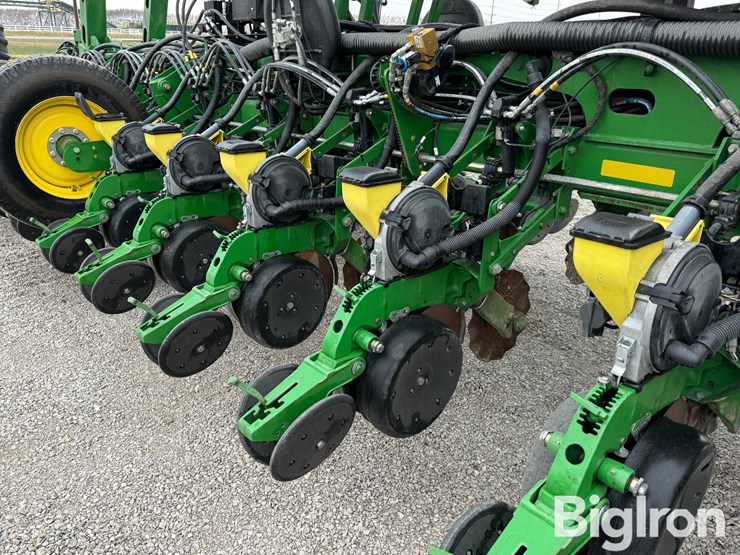 2012-john-deere-1770nt-ccs-image-13