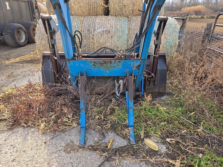 new-holland-72la-image-15