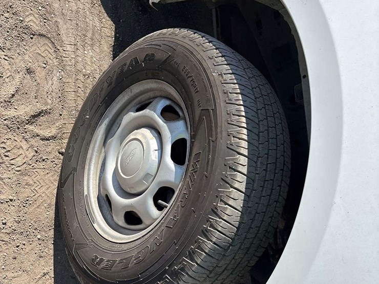 2017-ford-f150-image-7