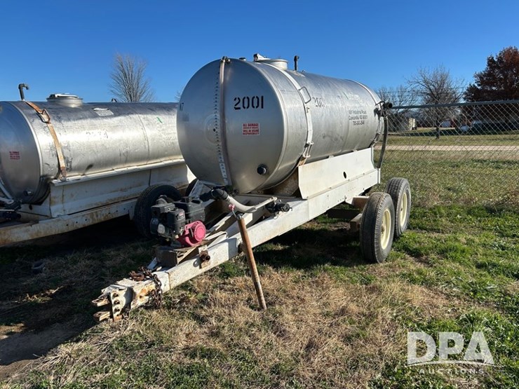 liquid-nurse-trailer-(cp1350,-tank-2001)-image-1