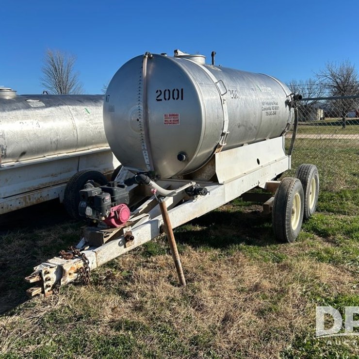 Liquid Nurse Trailer (CP1350, Tank 2001)