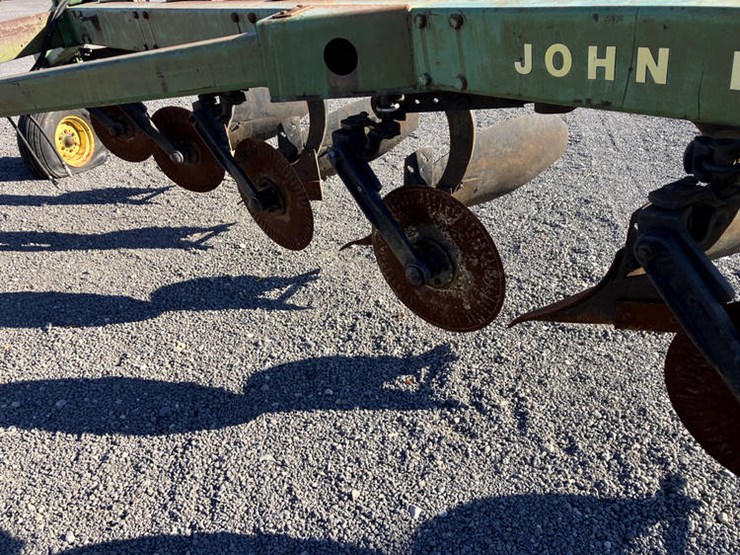 john-deere-2700-image-9