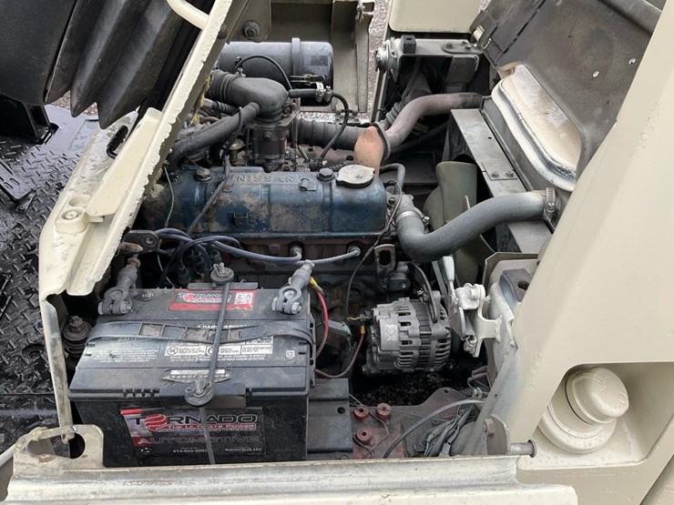 nissan-ph02a25v-image-40