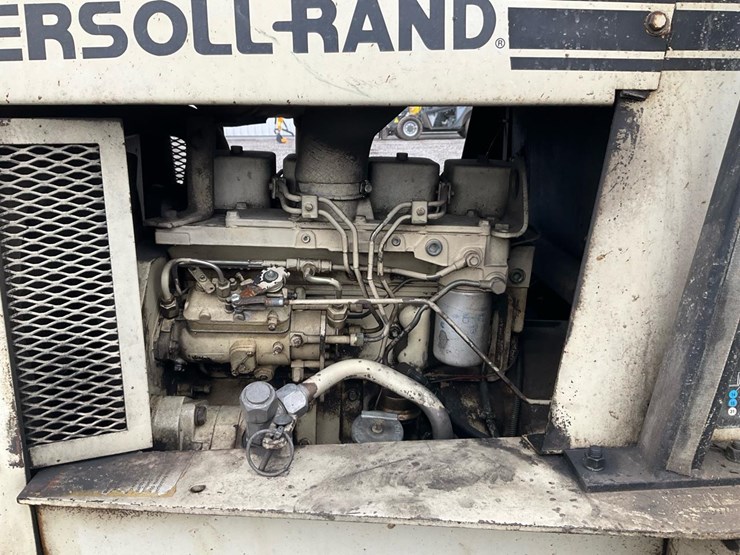 #1355-•-ingersoll-rand-706f-forklift-image-47