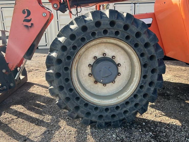 #1206-•-2011-jlg-6042-telehandler-image-56