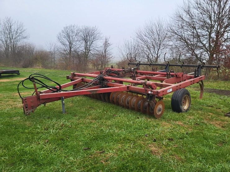 case-ih-6500-image-1
