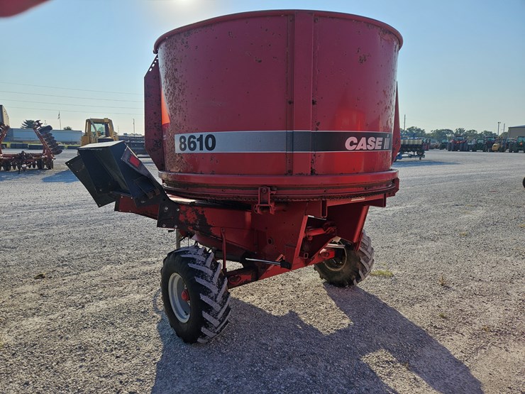 case-ih-8610-image-6