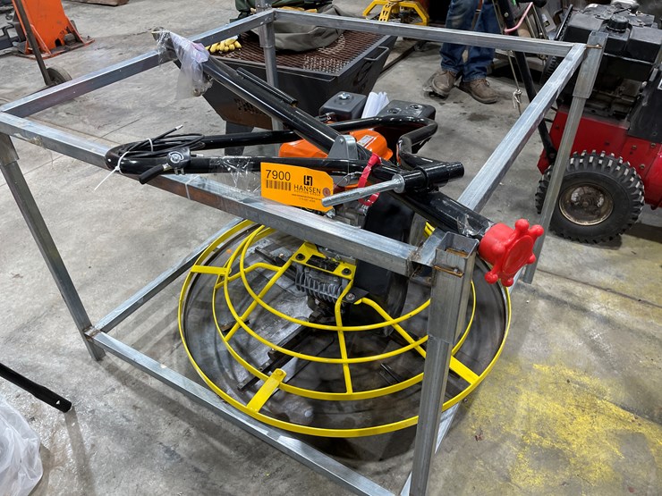 #7900-•-land-hero-lvh-436-power-trowel-image-1