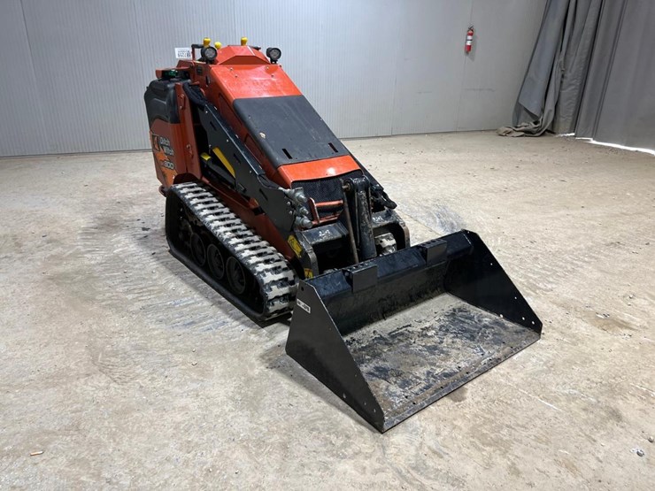 ditch-witch-sk800-image-7