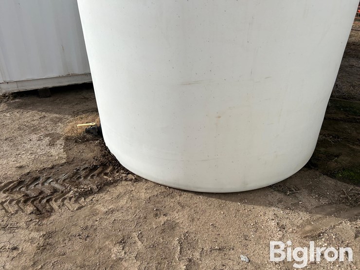 3,000-gallon-flat-bottom-tank-image-8