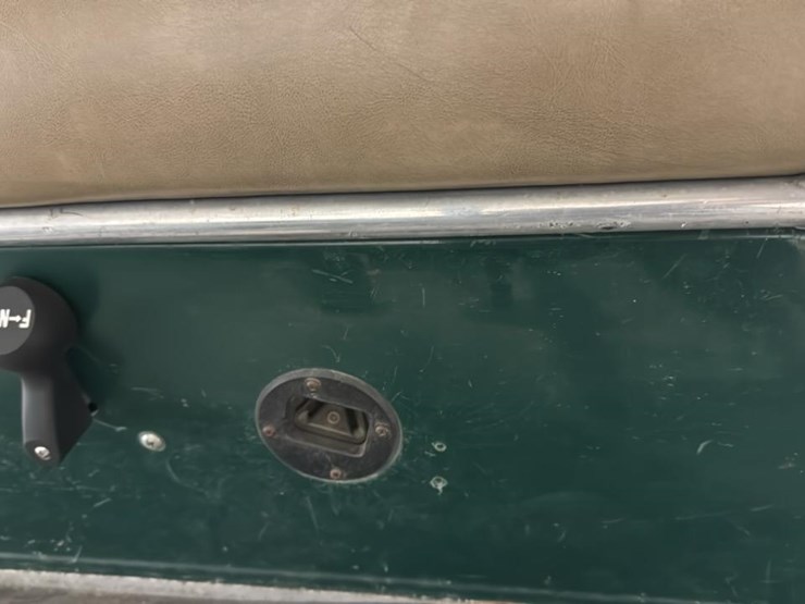 #2350-•-electric-golf-cart*-image-7