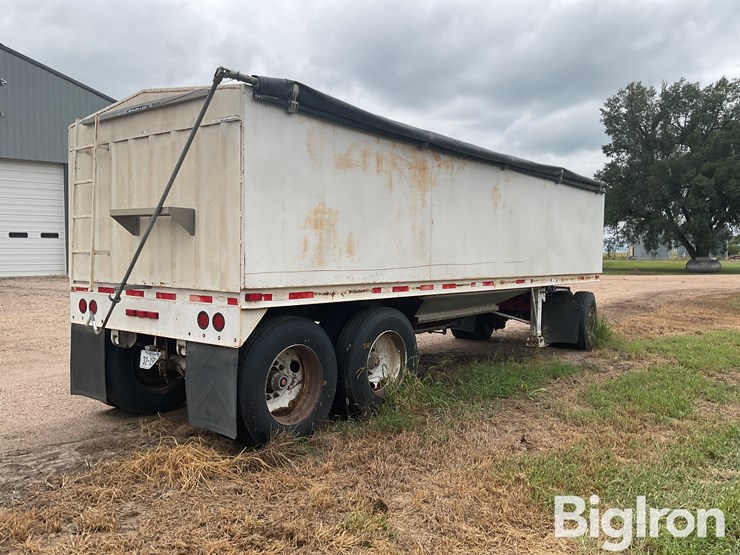 neville-trailer-image-5