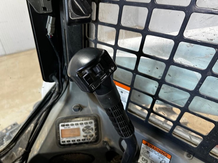 bobcat-s770-image-23