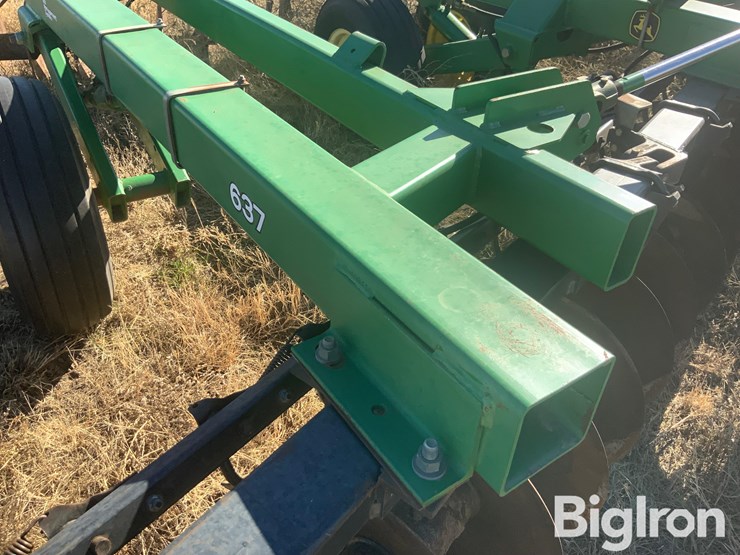 john-deere-637-image-17